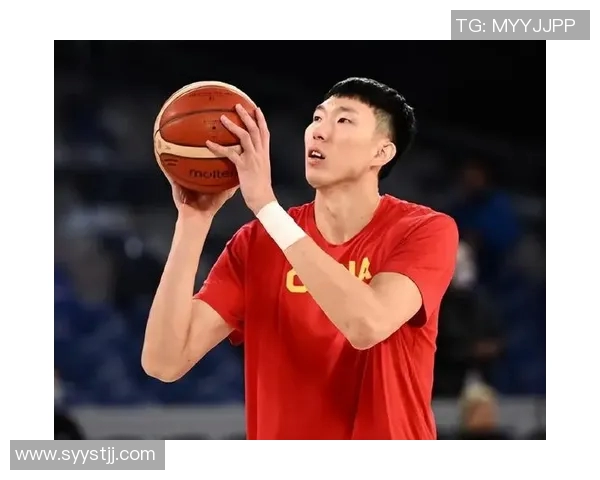 周琦在国际赛场的表现引发热议，未来篮球生涯将如何发展引人关注